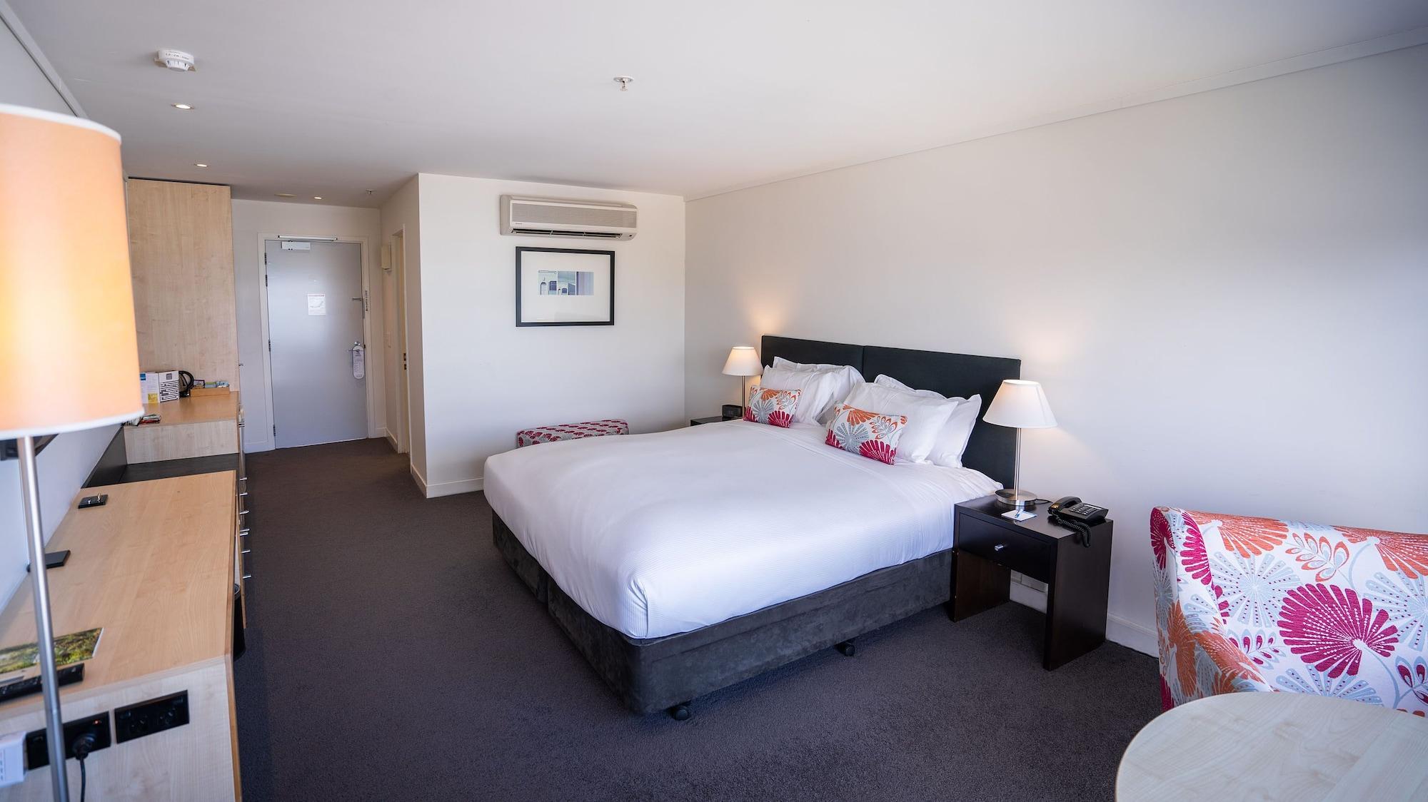 Hotel Scenic Te Pania Napier