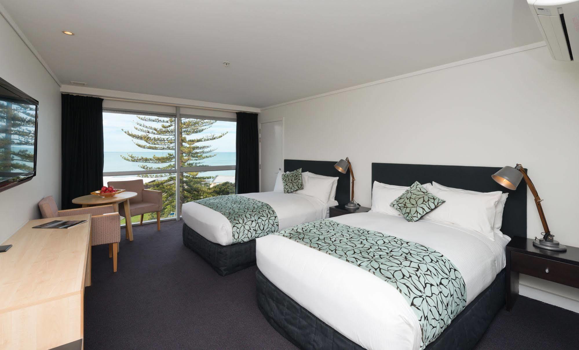 Hotel Scenic Te Pania Napier